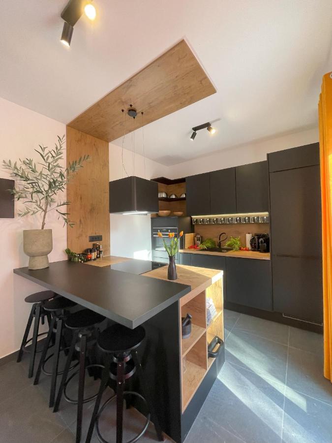 Valkane Beach Apartments Pula Zewnętrze zdjęcie