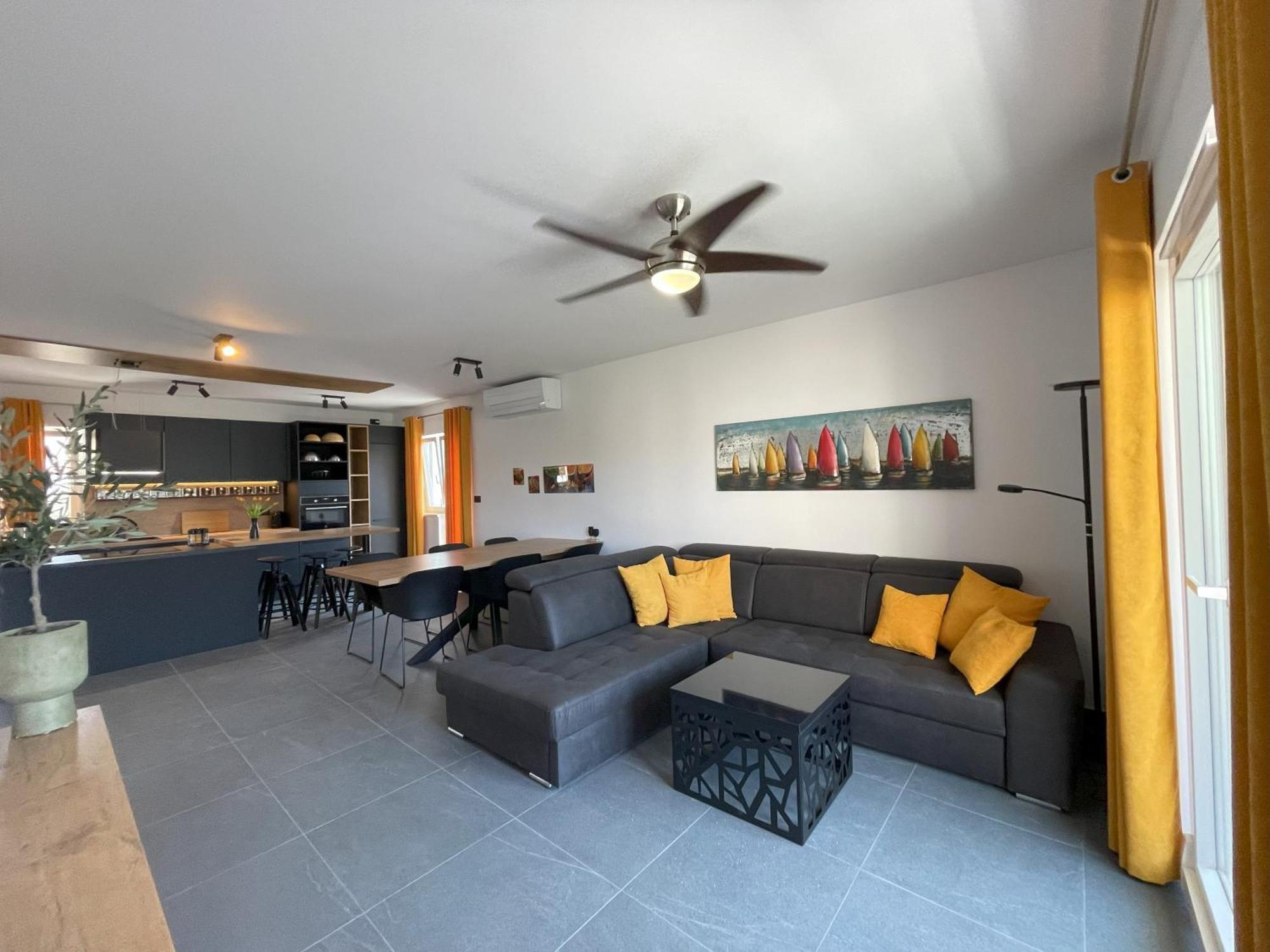 Valkane Beach Apartments Pula Zewnętrze zdjęcie